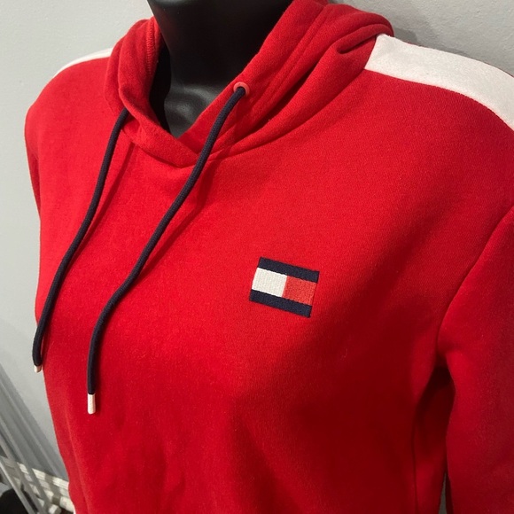 Tommy Hilfiger Hoodie nwot - Picture 2 of 5
